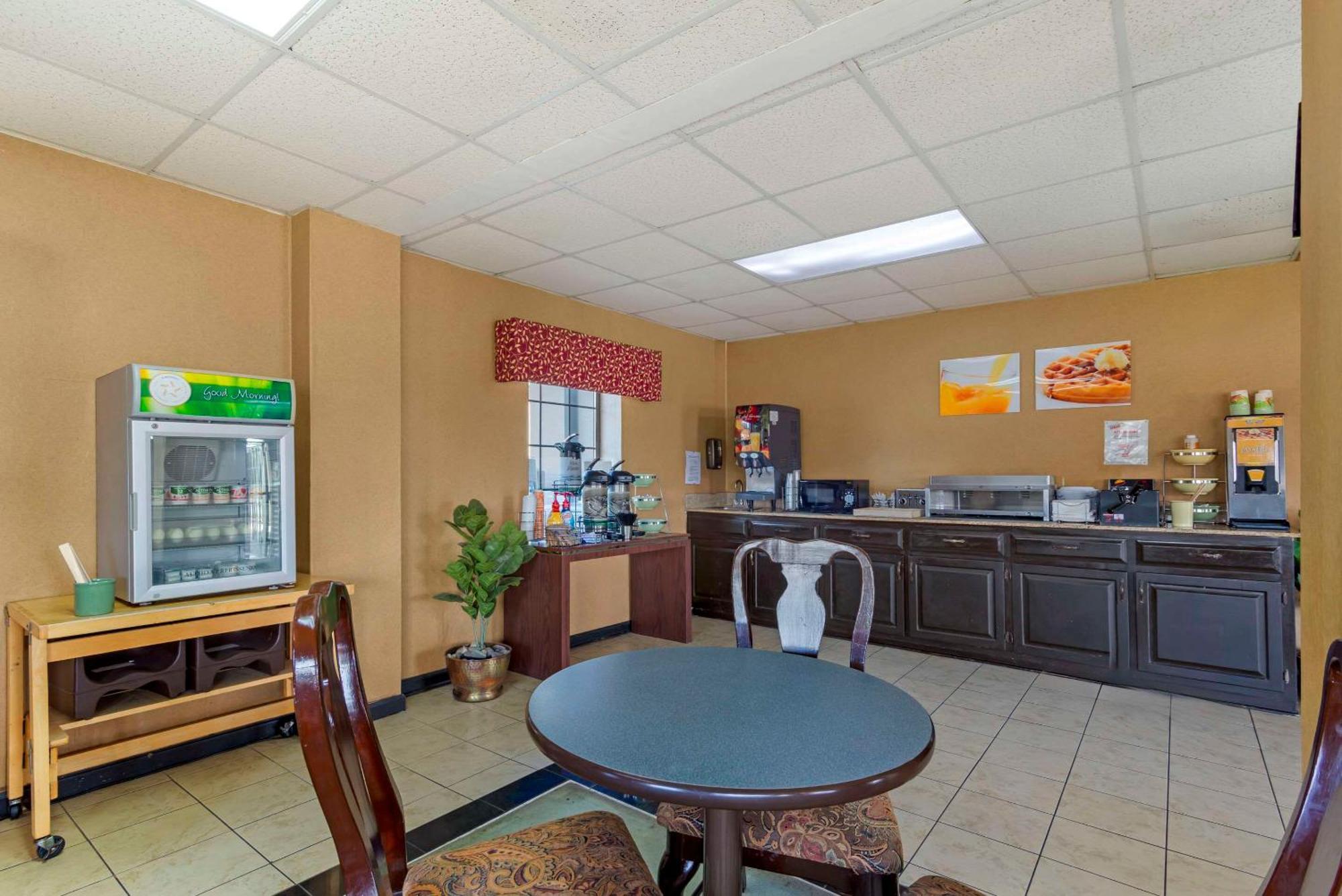 Quality Inn Cordele Bagian luar foto