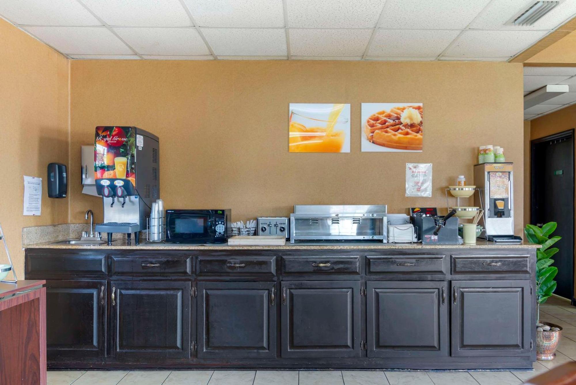 Quality Inn Cordele Bagian luar foto