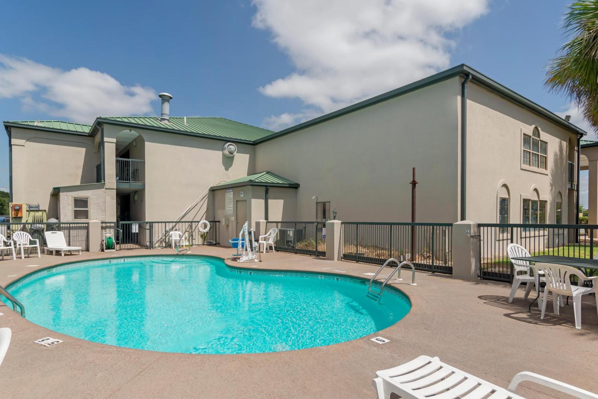 Quality Inn Cordele Bagian luar foto