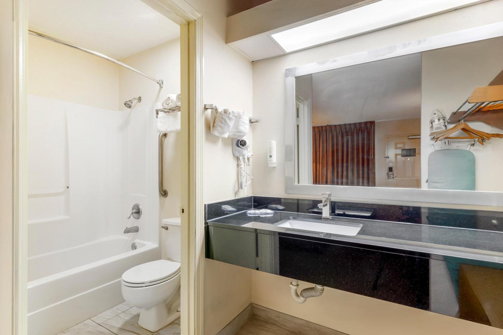 Quality Inn Cordele Bagian luar foto